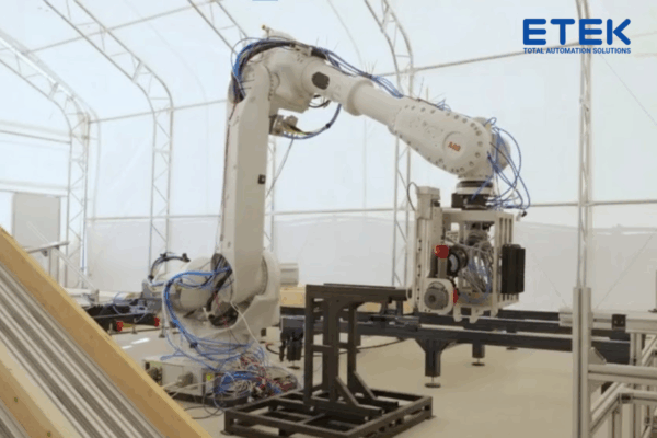 Robots Combined With AI In House Construction