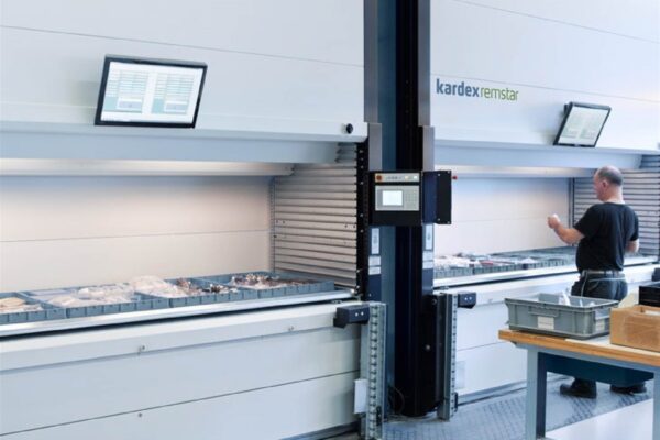 Kho thông minh Vertical Lift Shuttle XP