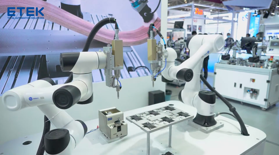 Automatic Screwdriving Cobot Solution